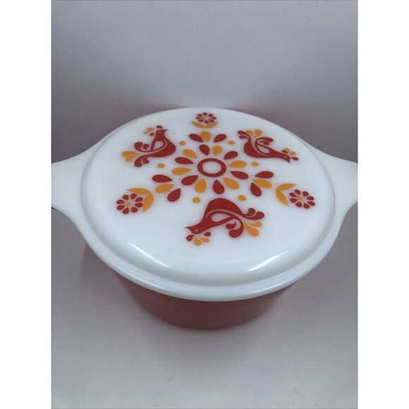 Vintage Red PYREX 474-B Friendship Casserole Dish 1-1/2 qt w/ Red Bird Lid - Picture 2 of 16